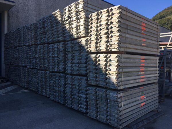 Complete 250 m² Layher Facade Scaffolding Package – Used, Excellent Condition