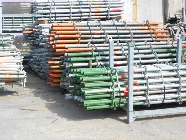 Complete Set of 180 m² Layher Allround Modular Scaffolding – Used, Like New Condition