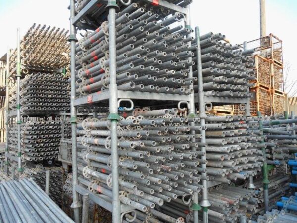 Complete Set of 350 m² Layher Allround Modular Scaffolding – Used, Like New Condition